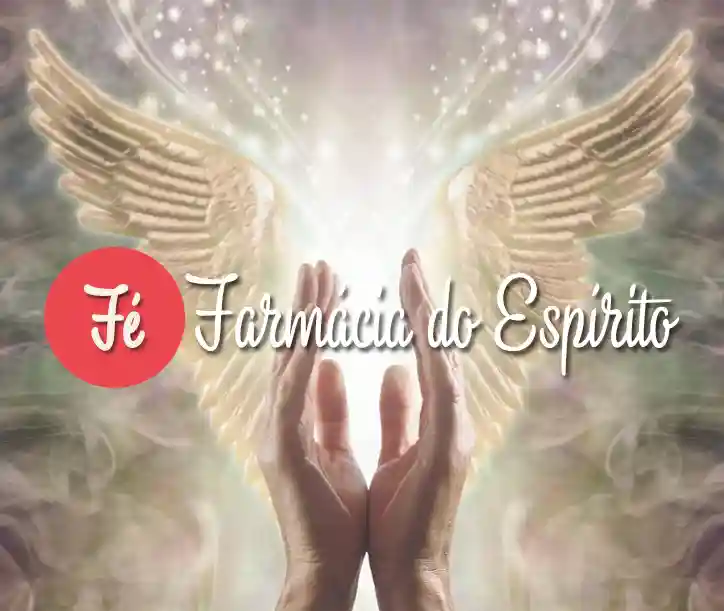 Medium Fábia Silva during an online Tarot reading